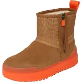 Ugg Botas Classic Tech Mini