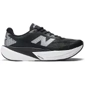 New Balance Zapatillas de running 'Rebel v5' negro / blanco