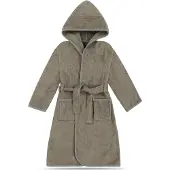 Normani Albornoz beige