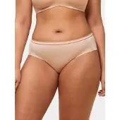 Triumph Braga 'Body Make-Up Soft Touch' piel