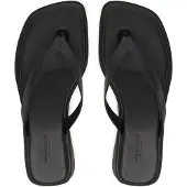 Vagabond SHOEMAKERS Sandalias de dedo 'Izzy' negro