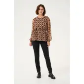 Kaffe Blusa marrón