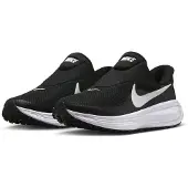 Nike Zapatillas de running 'Revolution 8 EasyOn' negro / blanco