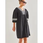 Bianco Lucci Vestido negro / blanco