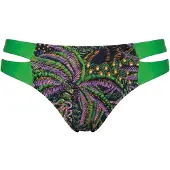 Marko Braga de bikini verde