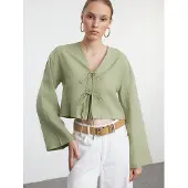 Trendyol Blusa verde claro