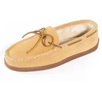 Minnetonka Mocasines 'Pileline' marrón claro