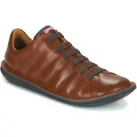 Camper para hombre. 18751-049 Zapatillas de piel Beetle marrón (44), Plano, Ninguno, Casual, outlet 2026.