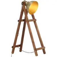 Möbelando Lámpara de pie "Dieblich" fabricada en madera maciza de mango con un acabado marrón envejecido. Base de hierro con detalles en latón y marrón. Dimensiones (largo/ancho/alto): 28x68x110 cm