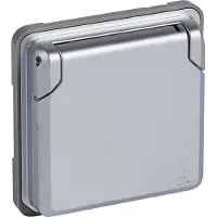Legrand Enchufe 077834, grado de protección IP44, con protección táctil, línea Soliroc, color gris