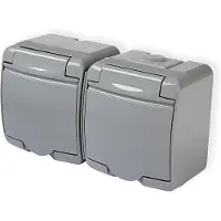 Karlik Elektrotechnik Enchufe doble Junior con/sin tapa para cenizas, grado de protección IP54, modelo 10GHE-2