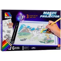 MOLTO Proyector Mágico Con Accesorios Tres Luces Led Y Seis Lápices