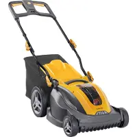 Stiga Cortacésped eléctrico COMBI 344e, con un ancho de corte de 42 cm, función de mulching, e incluye batería y cargador