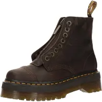 Dr. Martens Botas con cordones 'Sinclair 8 Eye' marrón