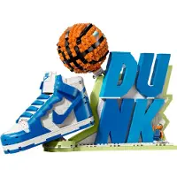 LEGO Nike Dunk x Set