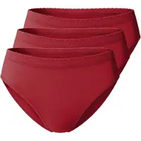 Yenita Braga rojo vino