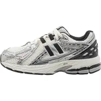 New Balance Zapatillas deportivas '1906' negro / plata