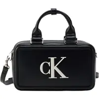 Calvin Klein Monogram Bauletto Crossbody Bag Black/white Talla: OS | Bolsos de Mano Outlet | Mujer | Negro