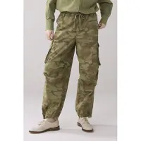 Summum Woman Loose Cargo Pant Camou Twill Combat Green Talla: 34 | Pantalones Formales Outlet | Mujer | Verde