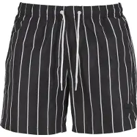 Urban Classics Bermudas negro / blanco