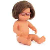 Miniland Muñeca Bebé Europea Con Síndrome De Down Y Gafas 38 Cm