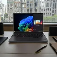 Lenovo ThinkPad T16 Gen 4 16 AMD Procesador AMD Ryzen AI 5 PRO 340 2,00 GHz hasta 4,80 GHz, Windows 11 Home 64, 256 GB SSD TLC Opal - 21QNCTO1WWES4
