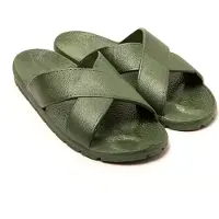 Brasileras Zapatos abiertos 'Loopz' verde oscuro