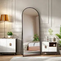 Moonbite Espejo cosmético curvo fabricado en vidrio templado, con marco de aluminio , de dimensiones 1620 x 530 mm. Diseño elegante y moderno, ideal para dormitorios, vestidores o baños