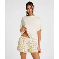 Hunkemoller Pijama de pantalón corto 'Daisy' marfil / amarillo / oliva / negro