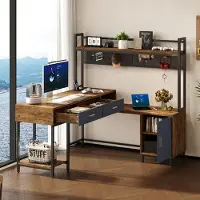 OKWISH Escritorio en forma de L con cajones y panel trasero de rejilla metálica, mesa de ordenador multifuncional con espacio de almacenamiento, color y natural