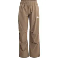 Adidas adidasPantalón de entrenamiento de tejido técnico Essentials XL Khaki Six Mujer