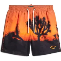 Superdry para hombre. M3010233A Bañador con estampado fotográfico en material reciclado naranja (M), Beachwear, Sostenible, Poliéster recicl