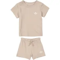 Adidas adidasCONJUNTO DE CAMISETA Y PANTALÓN CORTO 104 Khaki Three Niño