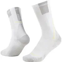 Buff - Coolnet Crew Sock - Calcetines de running size 42-44, blanco/gris
