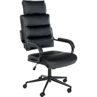 CLP Silla de oficina Campo, tapizada en cuero sintético. Silla de escritorio con altura ajustable y giratoria, con capacidad de carga de hasta 135 kg. Incluye respaldo, color: negro/negro