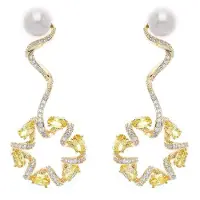 Avant Garde Pendientes 'Janaka' amarillo