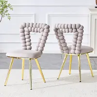 OKWISH Conjunto de 2 sillas de comedor con respaldo de diseño triangular, sillas para la cocina con patas de metal doradas, sillas tipo "poster" en color gris claro