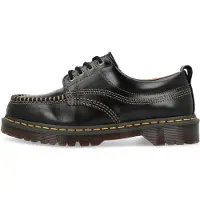 Dr. Martens Zapatos con cordón 'Lowell' negro