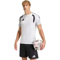 Adidas adidasCamiseta de entrenamiento Tiro 26 Competition S White / Black Hombre
