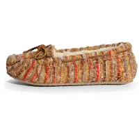 Minnetonka Mocasines 'Cally' pueblo / taupe / verde claro / rojo