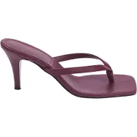 Trendyol Sandalias de dedo rojo vino