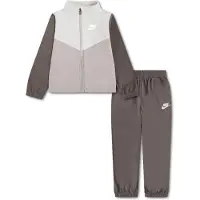 Nike Ropa para correr 'ESSENTIALS' taupe / gris claro / altrosa / blanco
