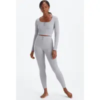 Fabletics Cable Knit 7/8 Classic Grey Heather/gravity Grey Talla: S Short | Leotardos Outlet | Mujer | Gris