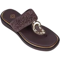 Desa Sandalias de dedo 'Zehenstegsandalen' marrón
