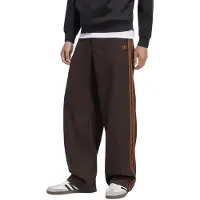 Adidas adidasPANTALÓN FIREBIRD DE CORTE ENTALLADO 34" Aurora Coffee Hombre