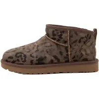 Ugg para mujer. 1180623 Botines de Piel Classic Ultra Mini Spotted marrón (36), Plano, Ninguno, Casual, Animal print, outlet 2026.