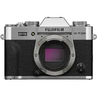 Fujifilm X-T30 III plateada