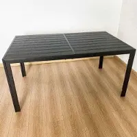OEM Mesa de exterior de metal y madera – Estructura robusta y resistente – Dimensiones: 150x90 cm – Diseño resistente a la intemperie