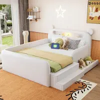 Ropilly Cama infantil tapizada de 140x200 cm con cabecero con forma de oso, luz nocturna, puerto de carga USB, espacio de almacenamiento y asiento escalonado, revestida en cuero sintético blanco