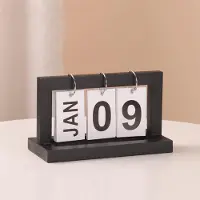 Merkloos Calendario de pared 2026 - Calendario de madera - Calendario de Adviento - Decoración para la oficina - 20 x 9 x 12 cm - Ligero, 200 g - Calendario de escritorio